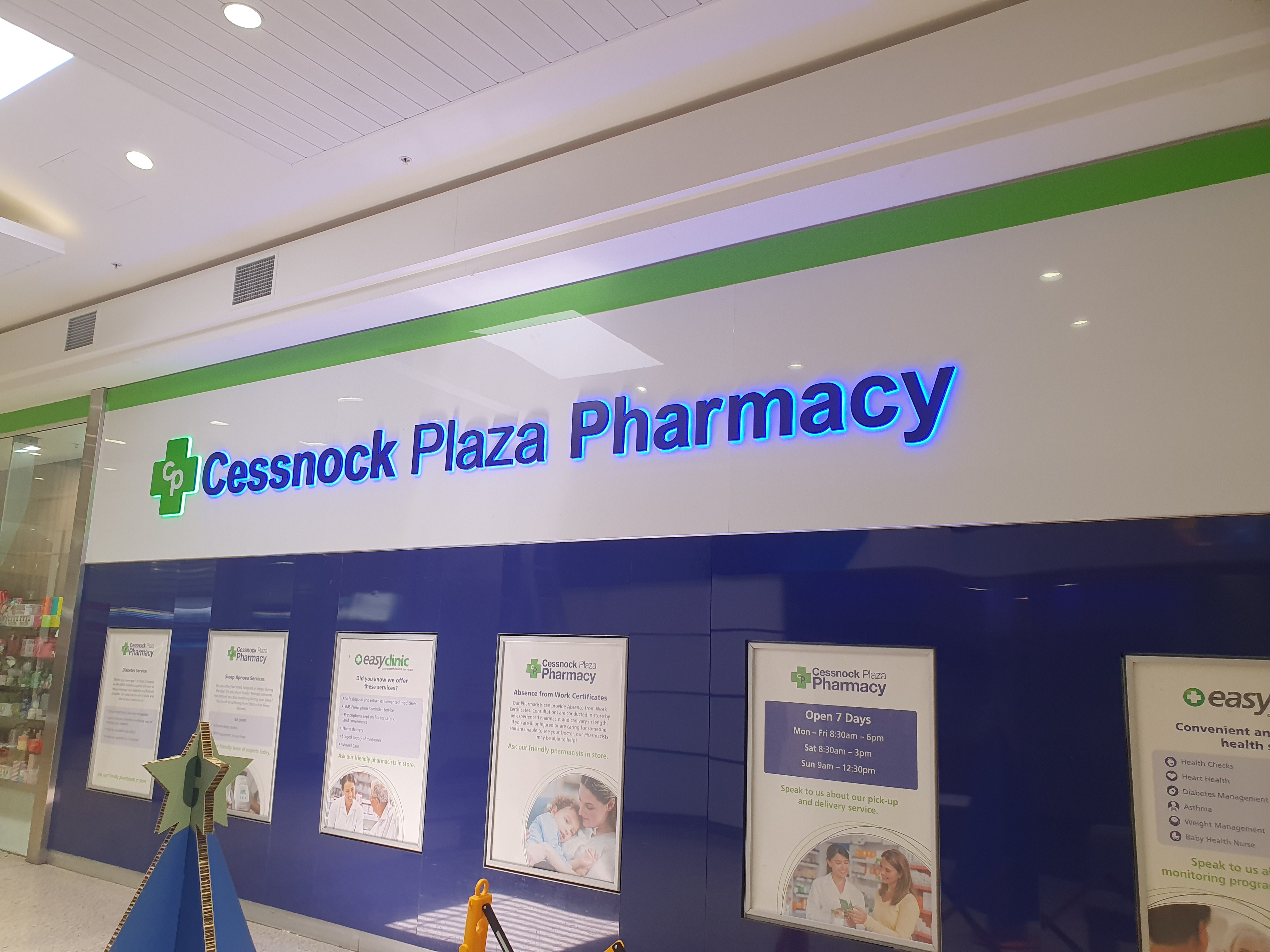 Cessnock Plaza Pharmacy illuminated internal signage